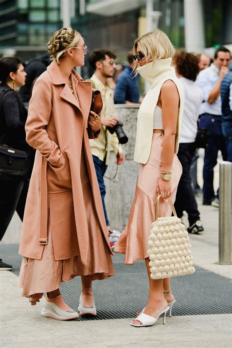 The Best Street Style To Be Found At Milan Fashion Week Fashion Week Street Style 2020 Street