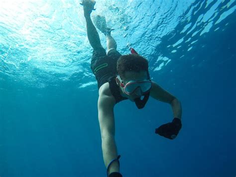 Premium Photo Man Snorkeling In Sea