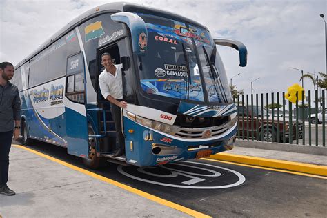 Samborond N Inaugur Su Primer Terminal Terrestre Municipal En Cabecera