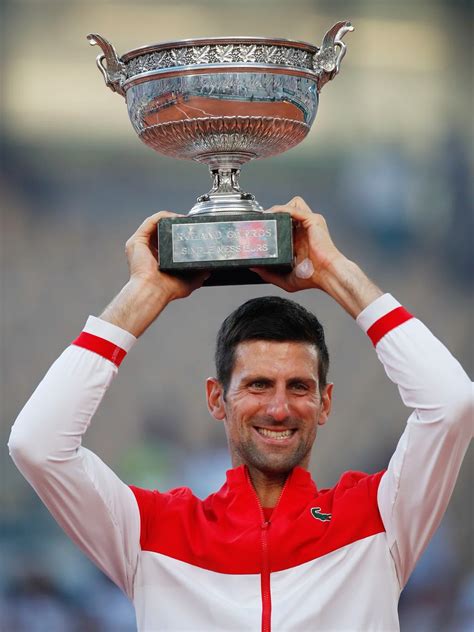 20 Fotos De La épica Victoria De Novak Djokovic Ante Stéfanos Tsitsipas En La Final De Roland