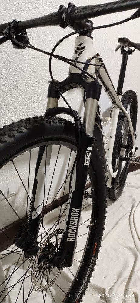 Venda Usada Bicicleta BTT Specialized Stumpjumper 29er M