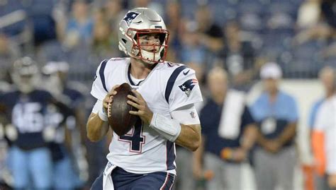 Rookie QB Jarrett Stidham rallies Patriots to victory over Titans