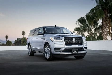 Jay Leno Gets His Own Custom Lincoln Navigator Black Label Two Tone