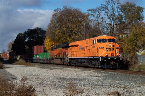 Railpicturesca Je Photo Cp 118 Passes Through Mie 4 On The