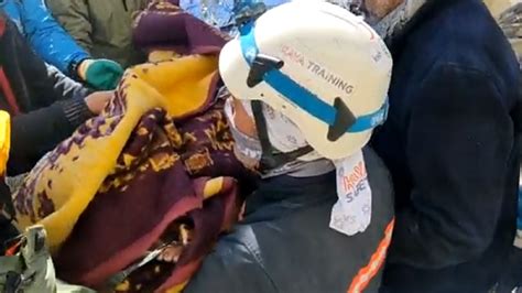 Turkey Indian Team Rescues 6 Year Old In Quake Hit Gaziantep Video Ndrf