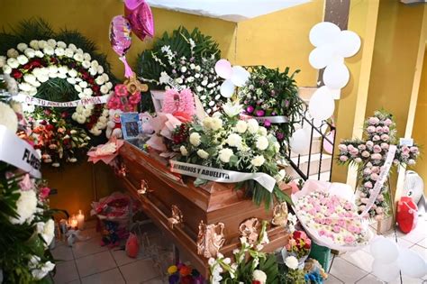 La Jornada Realizan sepelio de niña asesinada por militares en Nuevo