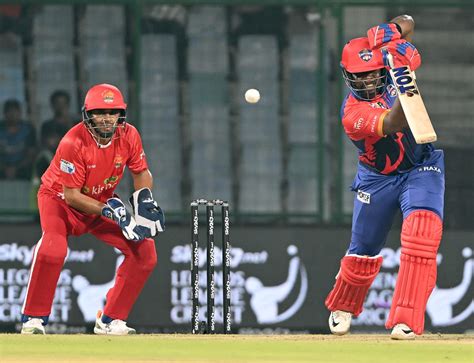 Hamilton Masakadza Plays Down The Ground During His 34 Ball 50