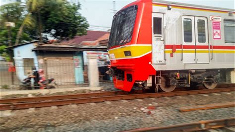 Kompilasi Krl Keluar Masuk Stasiun Bojonggede Youtube