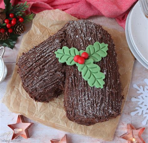 Chocolate Yule Log - The Baking Explorer