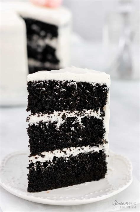 black  white cake  marshmallow buttercream frosting  scream