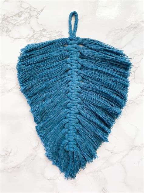 How to Make Macrame Feathers | Endlessly Inspired