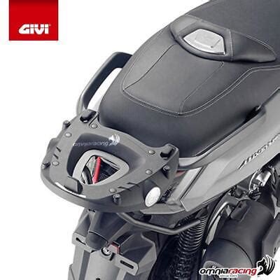 Attacco Posteriore Bauletto Givi Monokey Monolock SYM Maxsym 400 2021