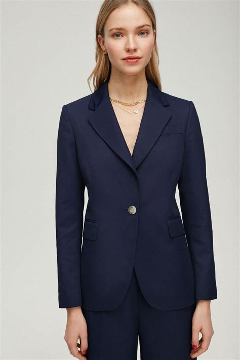 El Elegante Atuendo Traje De Chaqueta Azul Marino Para Mujeres