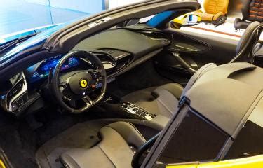 2021 Ferrari SF90 Spider Interior image, Pictures, Photos | WapCar