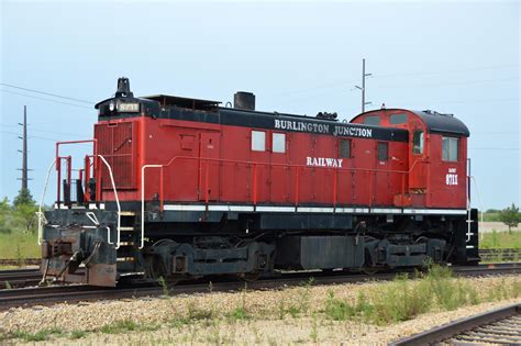 The BJRY 8711 Awaits Duty At A Sand Plant At Rochelle Illi Flickr