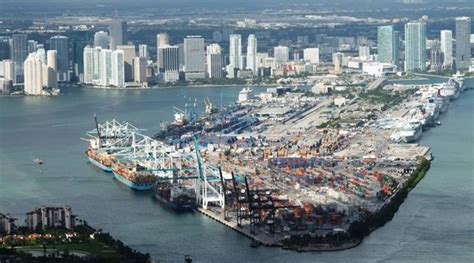 Estados Unidos Puerto De Miami Recibe Aporte Para Renovar Gates De Sus