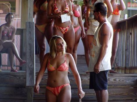 Bikini Contest