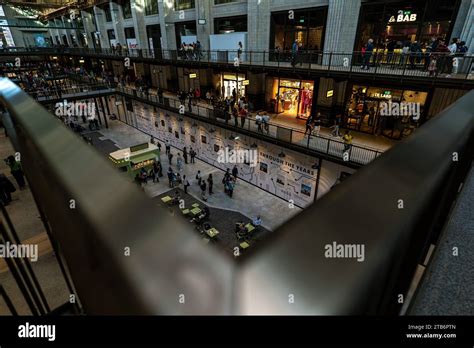 Battersea Power Station interior Stock Photo - Alamy