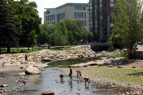 Truckee River Walk Reno09 | Keep the Truckee River Healthy and Flowing