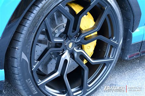 Lamborghini Urus with 23in Vossen HC-3 Wheels exclusively from Butler ...