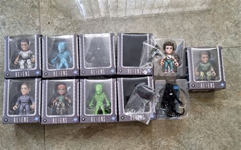 Aliens Lot Of 9 Figures Ripley Bishop Xenomorph And More Hobbies