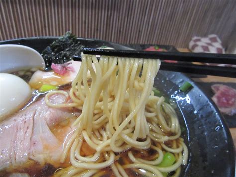 らぁ麺 鬼滅の桜 鶏淡麗醤油らぁ麺（2020年12月） もももん（ももひかり。）のブログ