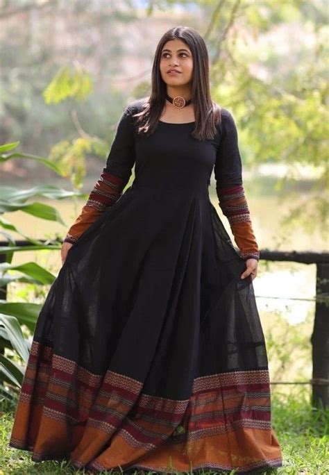 Pin By Shireesha Suresh Goud On Awesome Anarkali Suits Long Frock