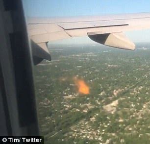 United Airlines Engine Catches Fire After Bird Strikes Daily Mail Online