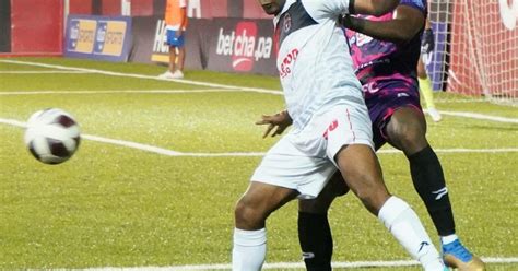 Liga Concacaf Sporting Sm Vs Tauro Fc Duelo Panameño En Liga Concacaf Somos La Sele Tvn