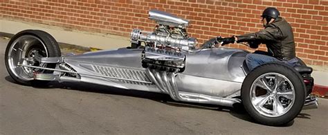 Hemi Trike Rocket Ii Trike Motorcycle Motorcycle Types Custom