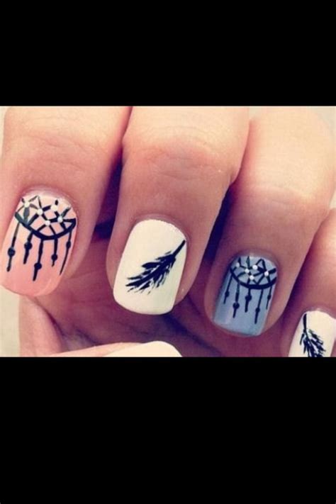 Cute Native American Style Nail Art Feather Nails Feather Nail Art