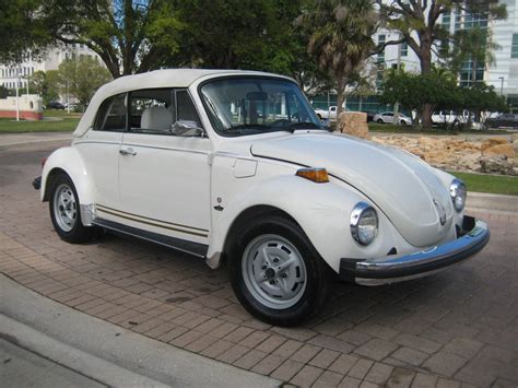 1977 Volkswagen Super Beetle | Premier Auction