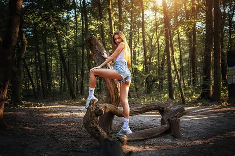 Look Girl Trees Park Model Shorts Portrait Makeup Mike Figure Hd Wallpaper