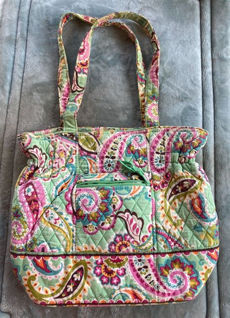 Vera Bradley Tutti Frutti Green Pink Paisley Limited Gem