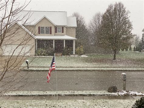 Photos A Look At The Tri States First Snow Of The Season