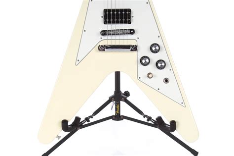 2006 Gibson Flying V 67 Reissue Classic White Guitar Chimp