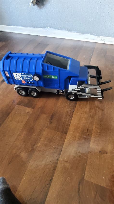 Blue Garbage Truck Toys