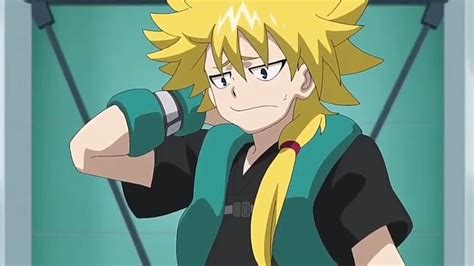 Pin de 𝓖𝓻𝓮𝔂 em Beyblade Burst