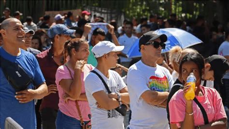 Thousands Of Cubans Stranded On Mexico S Southern Border Havana Times