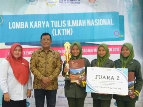 Teliti Belatung Untuk Pakan Ternak Siswa Smk Muhammadiyah Lamongan