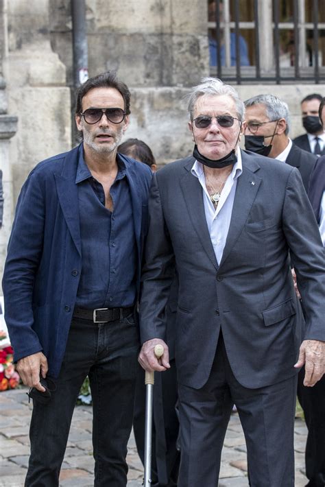 Photo Anthony Delon Alain Delon Obsèques de Jean Paul Belmondo en