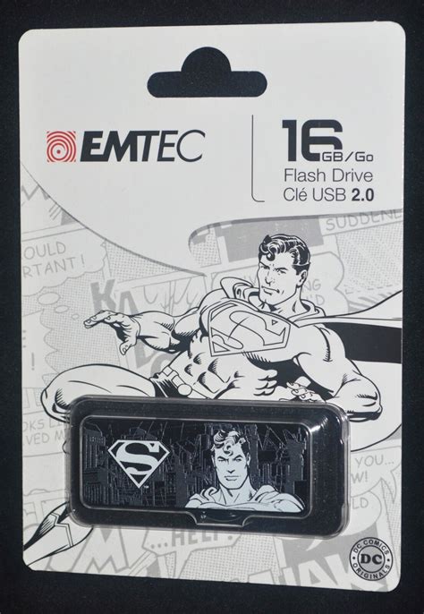 BATMAN SUPERMAN WONDER WOMAN 16 GB USB 2 0 Flash Drives EMTEC DC