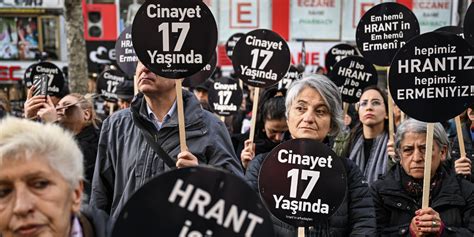 Hrant Dink Katledilişinin 17 nci Yılında Anıldı