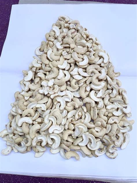 Raw Ivory JH Split Cashew Nut At Rs 600 Kg In Srikakulam ID 26120702155