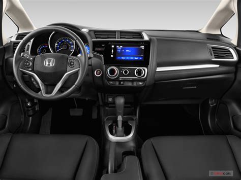 2017 Honda Fit Interior | U.S. News & World Report