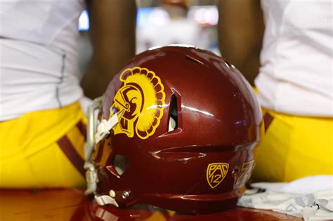 USC Nabs Commitment From 2019 Running Back