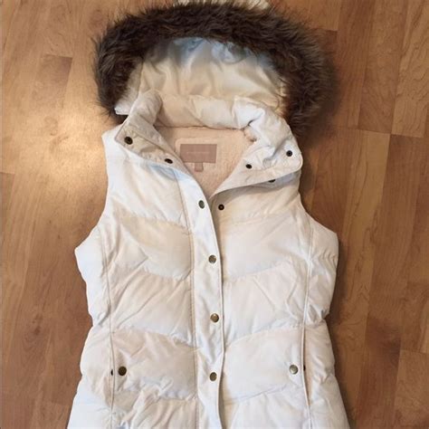 White Fur Hood Puffy Vest Fur Hood Puffy Vest White Fur