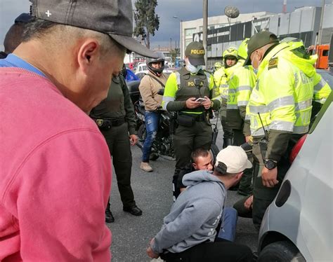 Prontuario de ladrones capturados por hurto en la Calle 100 en Bogotá