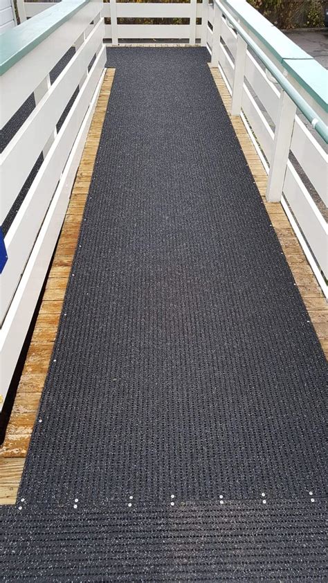 Non Slip Matting For Ramps Decks And Stairs