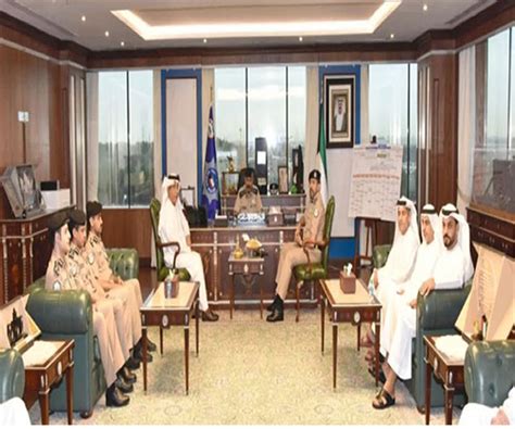 Kuwait Uae Discuss Security Ties Al Defaiya